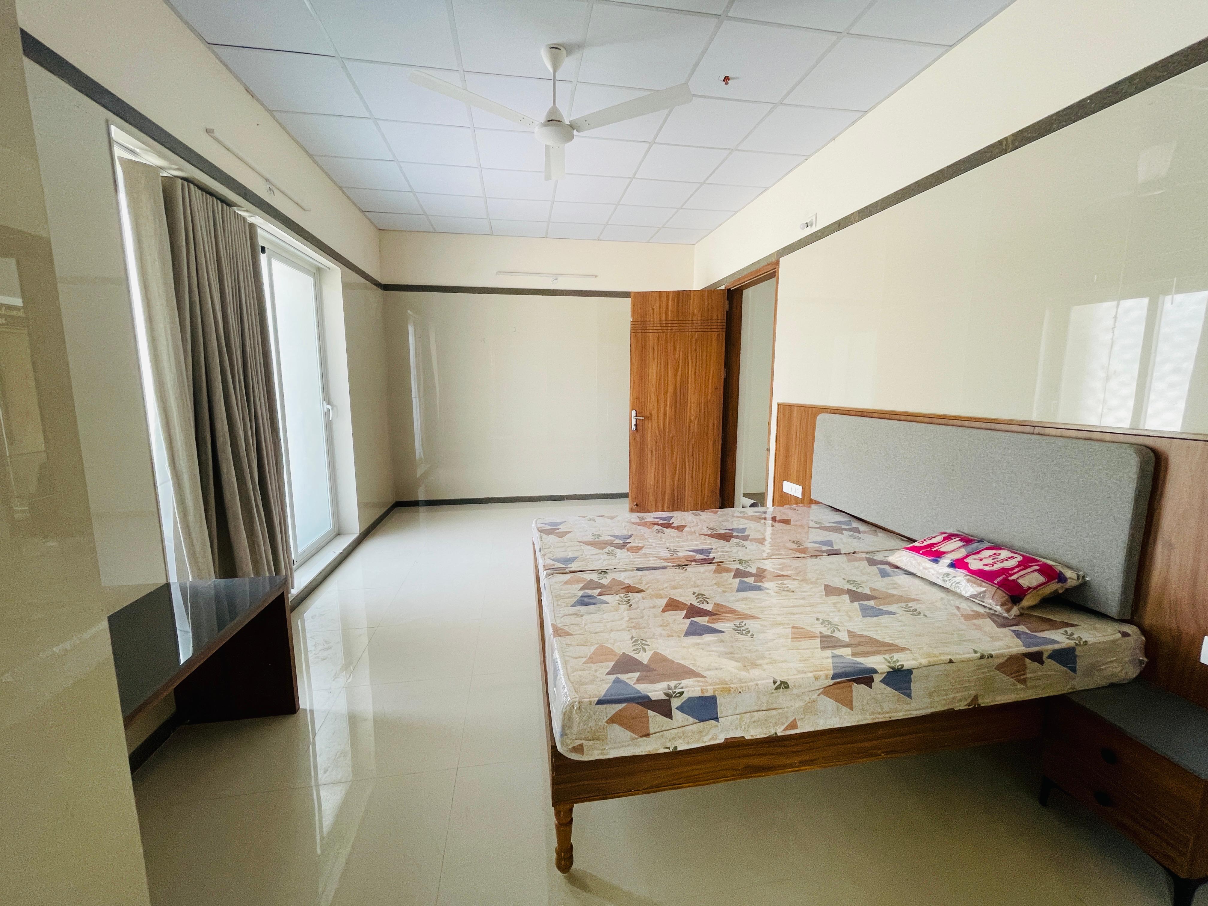 Bride & Groom Rooms