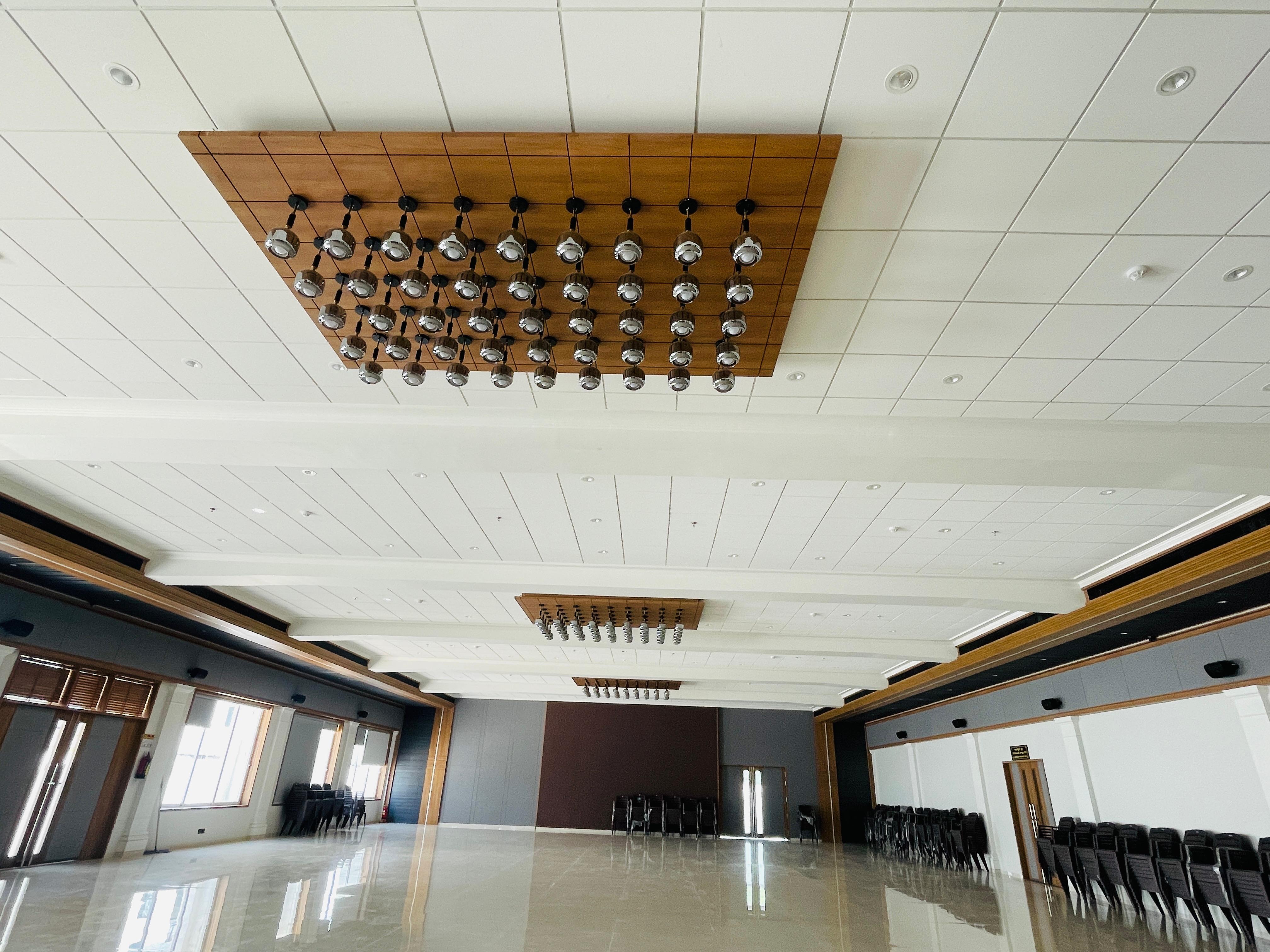 Soundproof Spacious Hall